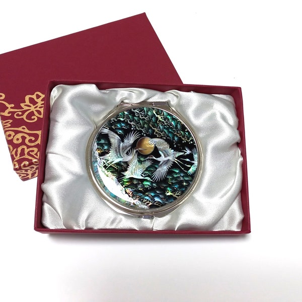 Mother of pearl mirror, Cosmetic mirror, Compact mirror, Makeup mirror, Cranes patterned, Gift for her mom, Green color