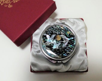 With gift box Large Size Mother of pearl Pill box Pill case Medicine container Travel pill case Cranes and Moon pattern Removable divider
