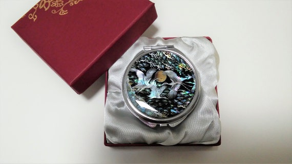 Large Size Mother of Pearl Pill Box Pill Case Medicine - Etsy