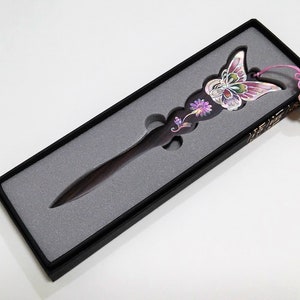 Abrecartas de nácar Abrecartas de madera Abresobres Cuchillo de madera Patrón de mariposa Regalo para ella