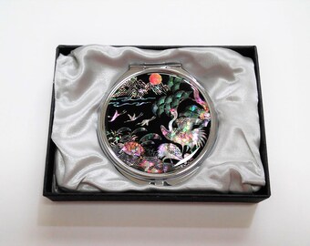 Mother of pearl Cosmetic mirror, Compact mirror, Makeup mirror, Handbag/Purse mirror, Bridesmaid gift, Gift for her, mom