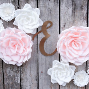 8 Nursery Paper Flowers, Birthday Party Props, Girl Nursery Wall Decoration, Baby Shower Flowers