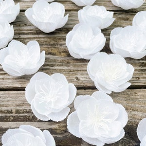 2 inch Small White Paper Flowers, Wedding Backdrop, Girl Bedroom Decor, Paper Flower Wall Decor, Nursery Wall Art, Baby Shower Flowers