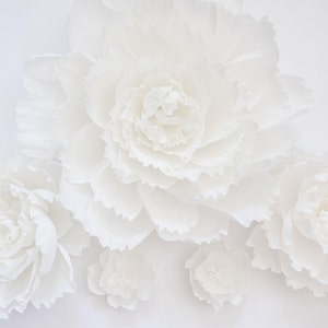Peonie di carta in bianco, decorazione da parete per cameretta delle bambine, sfondo per baby shower, dimensioni 4"-14", decorazione da parete con fiori di carta
