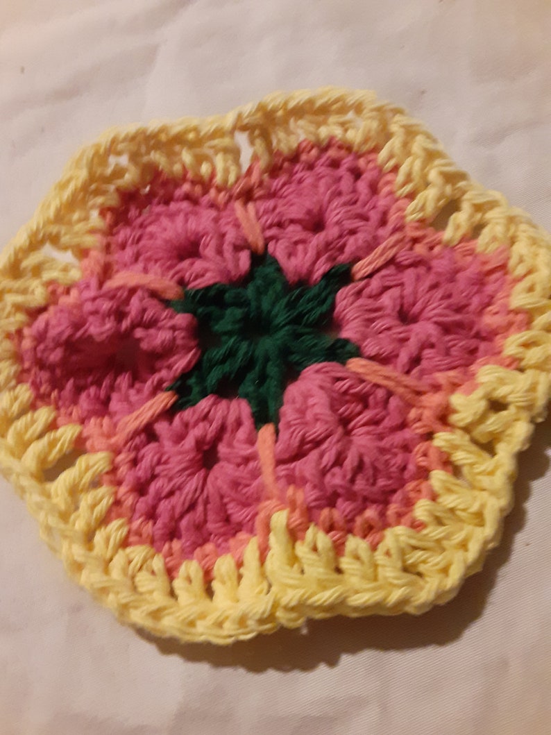 Flower Scrubby image 2