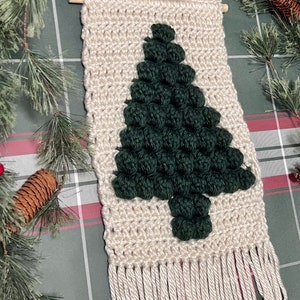 Gehaakte kerstboom muur opknoping afbeelding 6