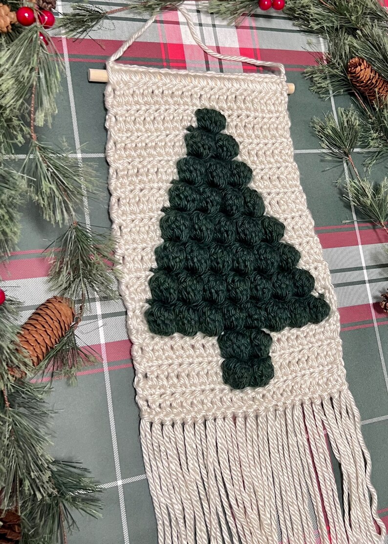 Gehaakte kerstboom muur opknoping afbeelding 6