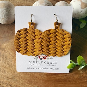 Echt leer gevlochten mosterd pompoen herfst Thanksgiving boho oorbellen verjaardagscadeau