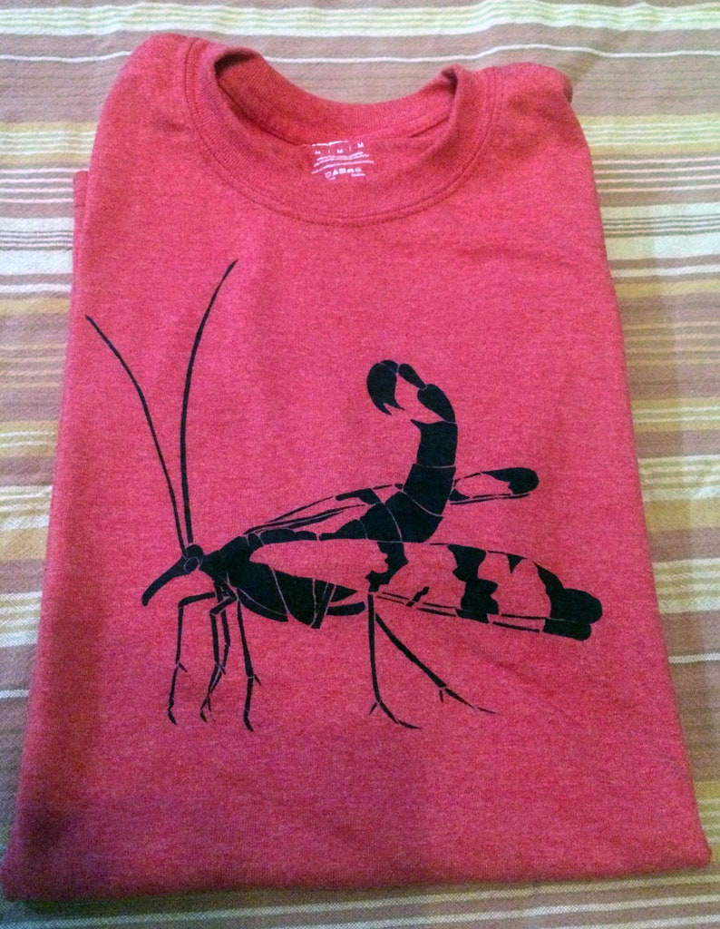 t shirts with bugs on them