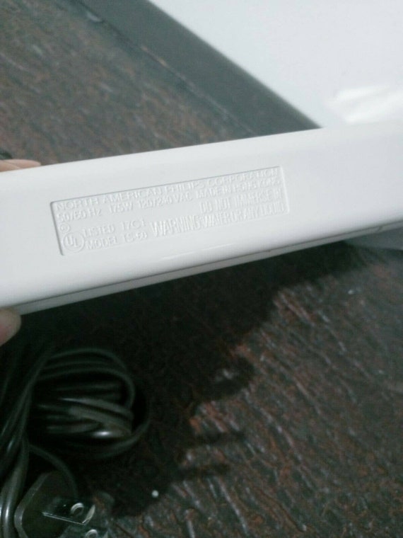 norelco fabric steamer wrinkle remover