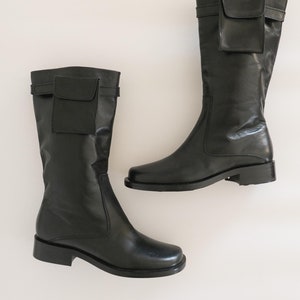joan & david leather moto boots - 90s 00s y2k vintage black mid-calf square toe riding equestrian pouch boots (6.5)