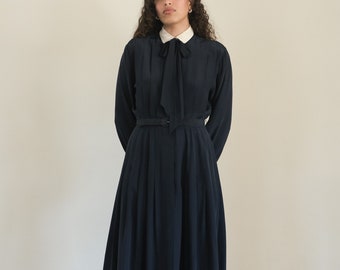 ralph lauren pleated silk dress - 70s 80s vintage navy blue pleated silk linen pussybow necktie belted long sleeve midi dress (s - m)