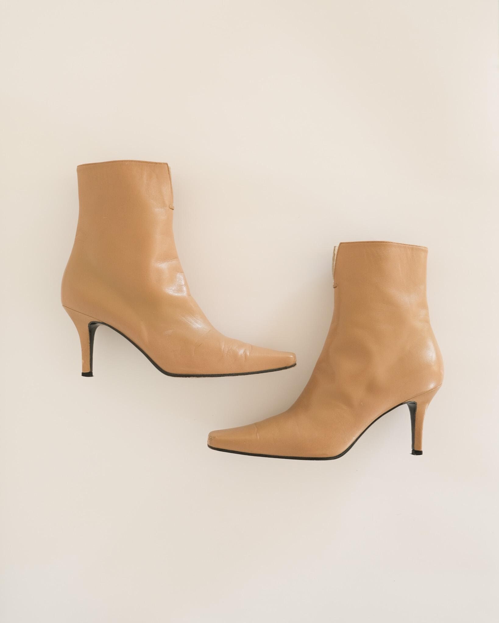 stuart weitzman stiletto boots