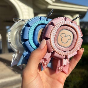 Spinning Ribbon Magic Band Buddy - Disney MagicBand+ Plus Puck Holder Icon Keeper