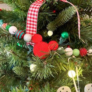 Christmas Character Garland