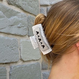 Do As Dreamers Do Silver Pearlescent Claw Clip
