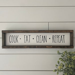 Cuisiner, manger propre, répéter, enseigne en bois, cadeau pour amateur de cuisine, art mural cuisine de ferme, salle à manger, décoration murale, cadeau pour maman, inscription manuscrite, salle à manger