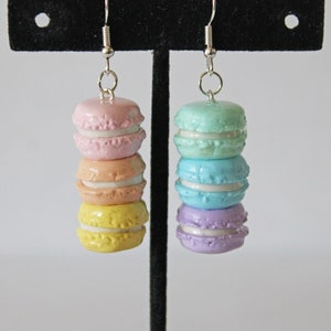 Pastel Rainbow Macaron Stack Earrings, Polymer Clay Earrings, Food Earrings, Food Jewelry, Miniature Macaron, Macaron Charm, Macaron Jewelry