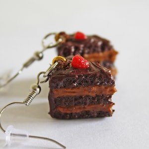 Chocolate Cake Slice Earrings, Polymer Clay Earrings, Food Earrings, Food Jewelry, Cake Earrings, Dessert Jewelry, Cake Charm, Cake Jewelry