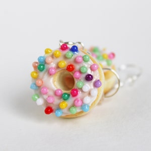 Vanilla Sprinkle Donut Earrings, Polymer Clay Earrings, Food Earrings, Food Jewelry, Sprinkle Donut, Dessert Jewelry, Doughnut Earrings