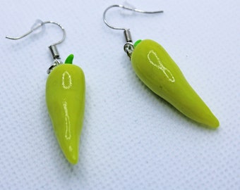 Wax Pepper Earrings, Banana Pepper, Miniature Food, Polymer Clay Charms, Food Earrings, Cute Earrings, Polymer Clay Charms, Food Jewelry,