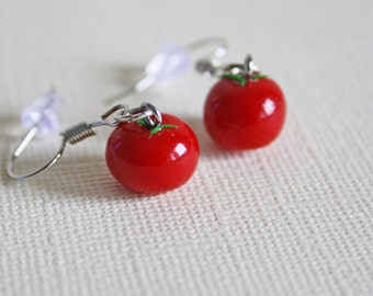 Pendientes de tomate, pendientes de arcilla polimérica, pendientes de comida, joyería de alimentos, joyería de tomate, encanto de tomate, tomate de arcilla polimérica, comida en miniatura