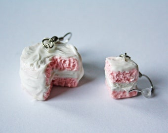 Mini Strawberry Cake and Slice Earrings, Polymer Clay Earrings, Food Earrings, Food Jewelry, Dessert Jewelry, Strawberry, Miniature Cake