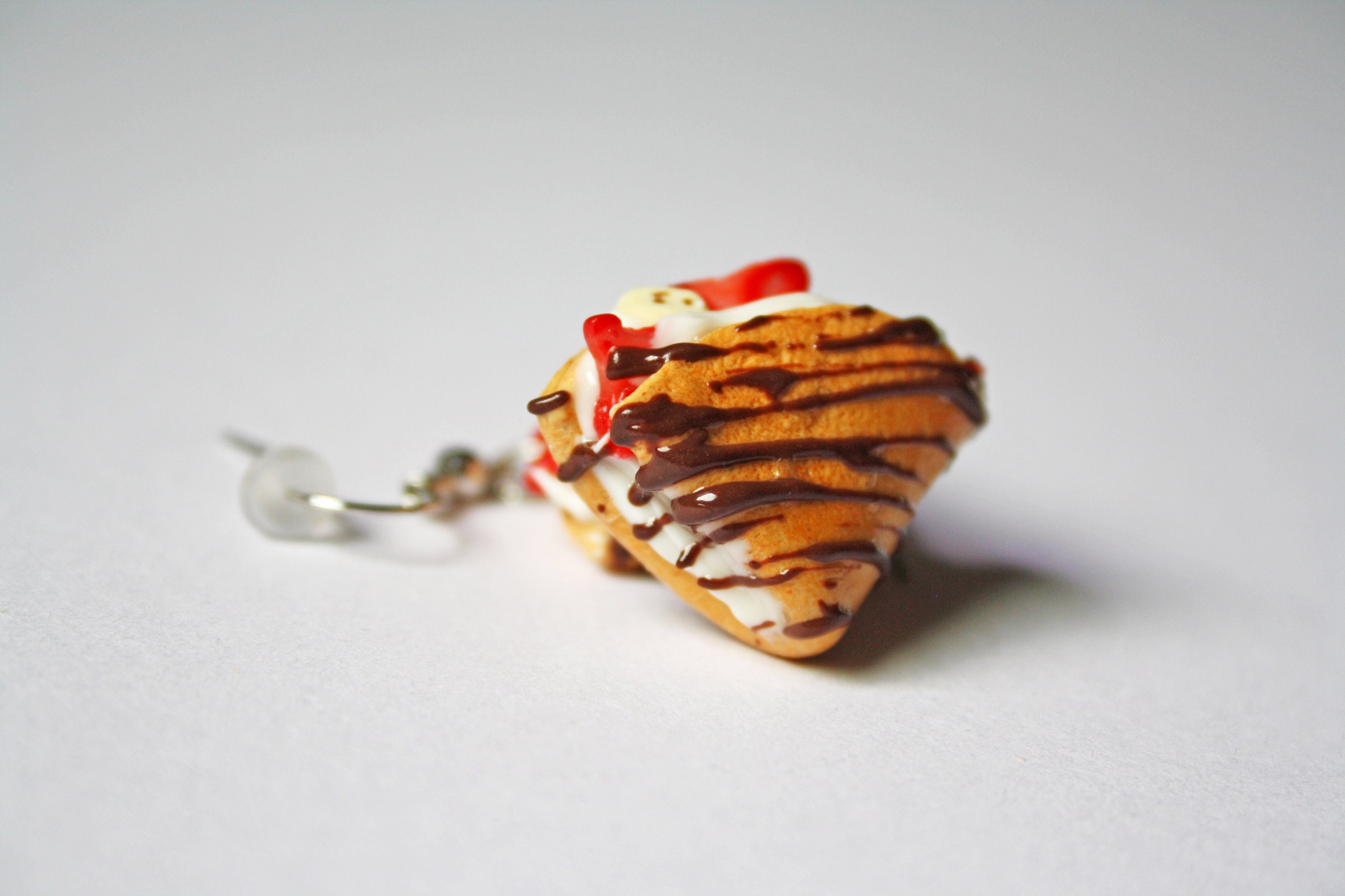 ナチュラルカラーのモードなイヤリング(ピアス変更可)　ポリマークレイ ナチュラルカラーのモードなイヤリング(ピアス変更可) ポリマー