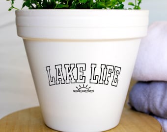 Lake life | lake house gift | lake house decor | lake house | lake bum | lake life is the best life | lake decor | lake house sign