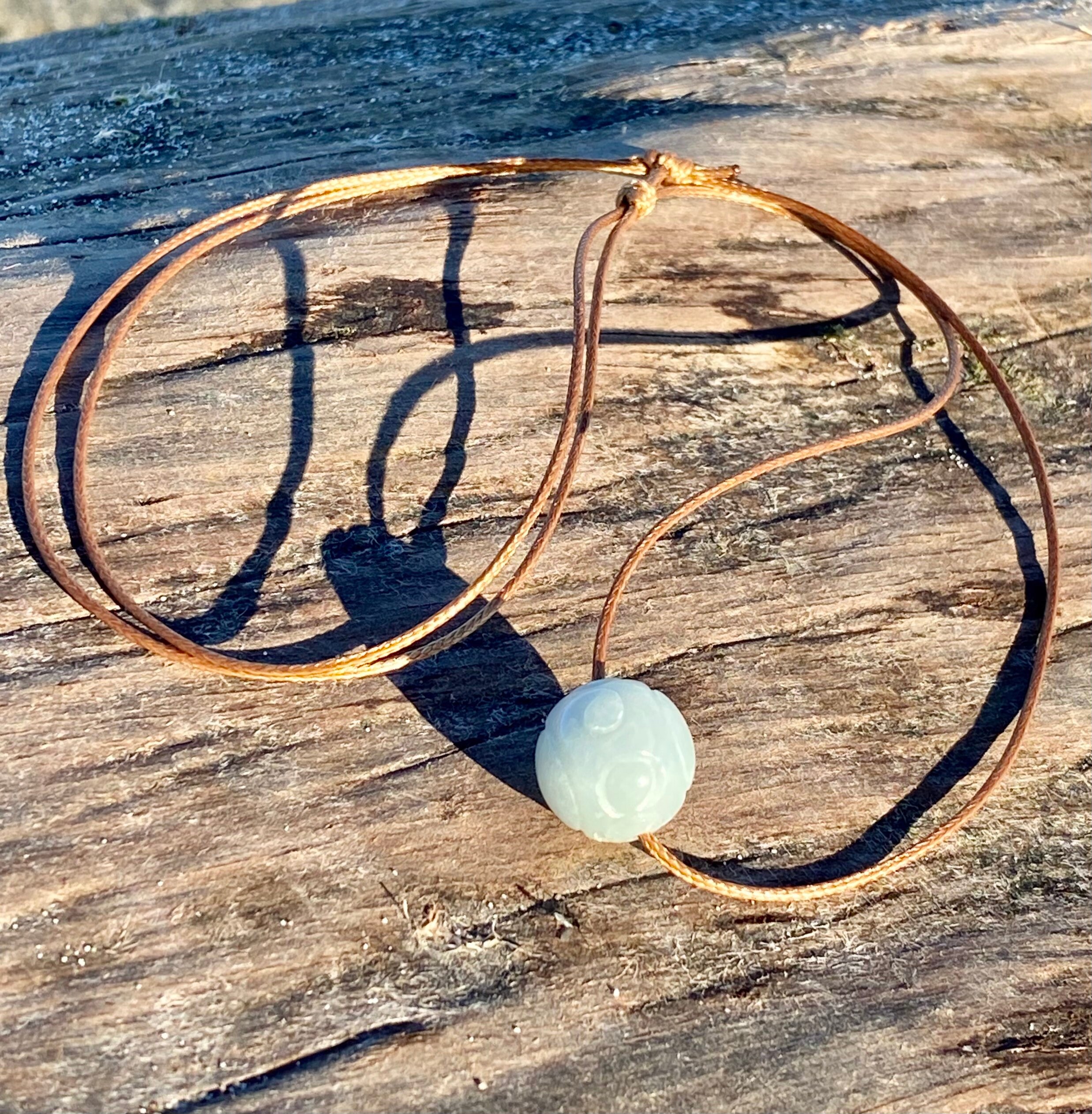 Collana di perline di giada, ciondolo a sfera di drago di giadeite, collana ciondolo in giadeite, collana impermeabile, girocollo di giada semplice, collana di giada per ragazze.
