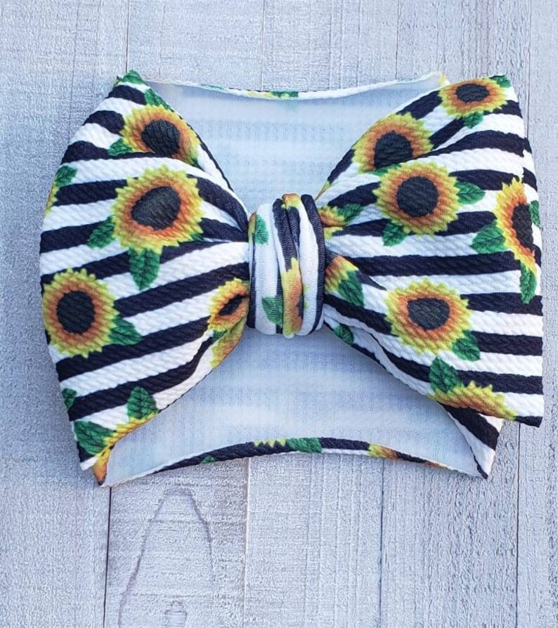 BabyToddler high-Waisted Bummy Short Baby Girl suspender Shorts Bummies and Knot top Sets Bummies for baby girls