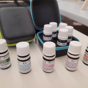 LHE ESSENTIALS box, 5 aromatherapy essential oils + storage box