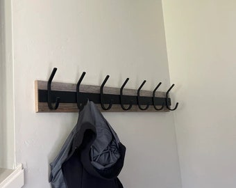 Farmhouse Charm: Rustic Black Metal Coat Rack Wall Mount with Stylish Hooks for Mudroom Decor