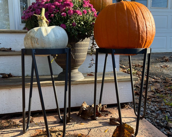 18" Tall Pumpkin Stand, Halloween Pumpkin Decoration, Halloween Pumpkin Decor, Front Porch Decor, Porch Decorations, Fall Decor, Mum Planter