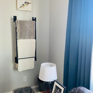 Modern farmhouse blanket ladder that mounts to the wall