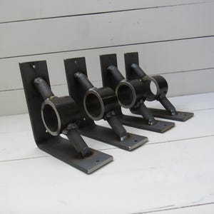 Soporte de estante metálico de estilo industrial con anillo circular para montaje en pared, herrajes rústicos para baño y decoración de estantes de cocina imagen 2