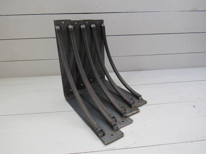 L shaped bracket with double curved support