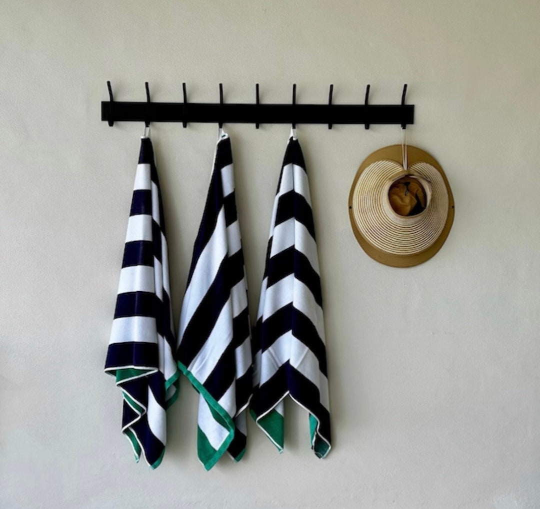 Towel hanger outdoor hotsell
