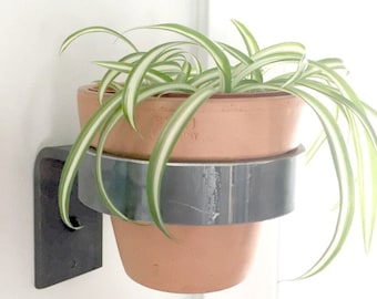The Hudson Wall Planter Ring – Steel Pot Holder for Indoor Outdoor, Modern Farmhouse Decor, Succulent Herb Display, Handmade USA