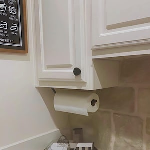 Portarrollos de papel higiénico Hyde Hall: acero industrial, montaje bajo armario, herrajes de cocina rústicos, dispensador de pared, hecho a mano en EE. UU. imagen 17