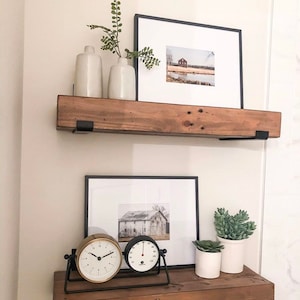 Decorative shelf support brackets