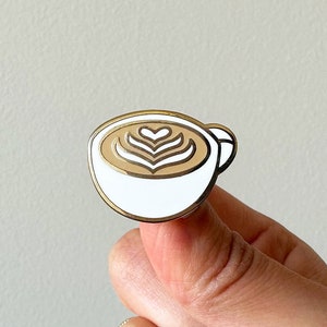 Pin de café, pin de café con leche, pin de café esmaltado, pin de Starbucks, pin de taza de café, pin de arte latte, pin de café helado, pines de café lindos, pin de solapa de café