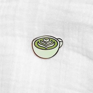 Geschenk für Teeliebhaber,Latte Pin,grüner Pin,grüner Pin,Emaille Pin,Matcha Latte Pin, japanischer Tee,Emaille Pin,Geschenk für Sie