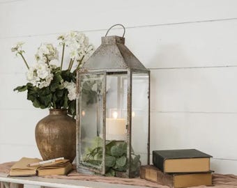 Vintage Classic Metal Lantern