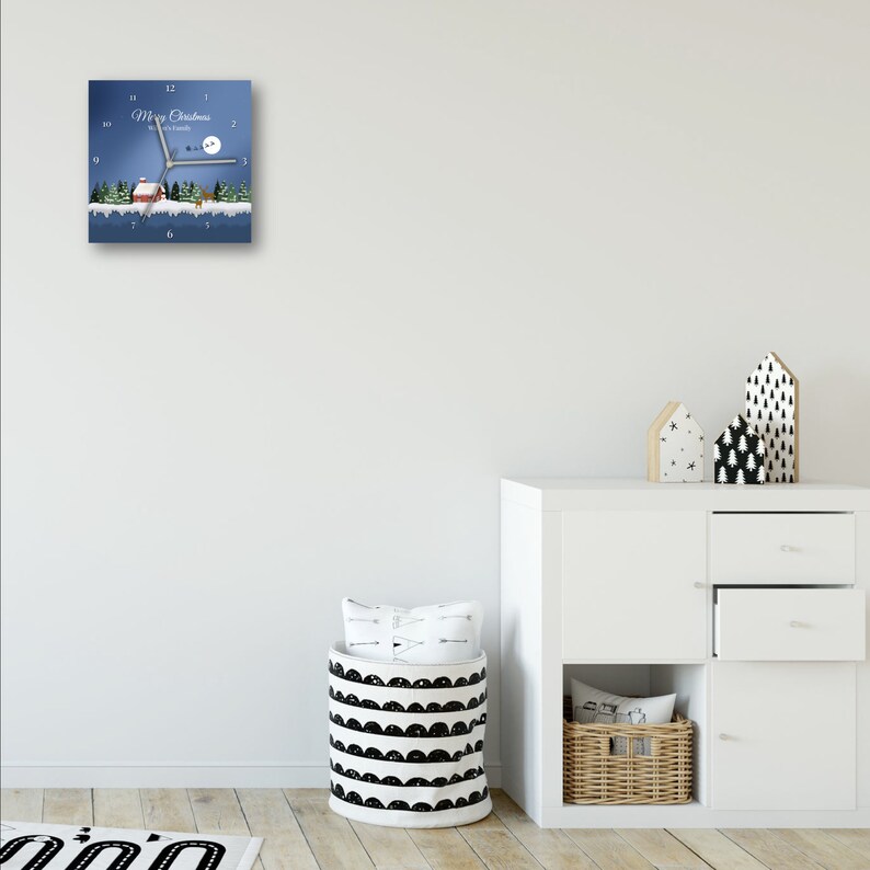 Wall clock best gift for Christmas Silent movement clock Christmas personalized wall clock wall clock for Christmas