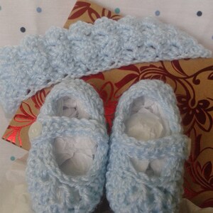 Handmade newborn headband and shoes, Booties and headband baby, Baby shoes and headband set, Baby headband and booties crochet, baby gift