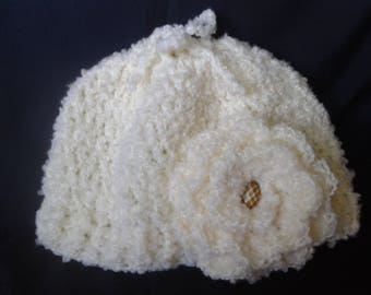 Bonnet chignon désordonné au crochet fait main, cadeau fait main pour maman, cadeau pour maman, casquette chignon désordonné au crochet, chapeau chignon désordonné adulte, chapeau queue de cheval pour maman