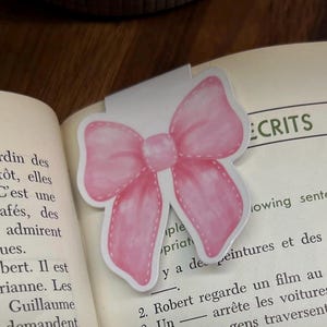 Pink Bow Magnetic Bookmark, Double Sided Bookmark, Magnetic Bookmark, Funny, Bookish, Reader, Coquette, Cozytok