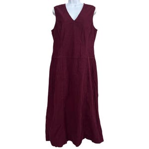 what color jewelry goes with a burgundy dress WOMEN'S SLEEVELESS POCKETS CORDUROY OVERALL MINI DRESS