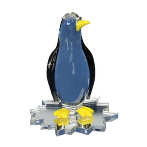 Chilly Pinguin Figur | Niedliches Glastier Geschenk | Winterliches Regal Dekor
